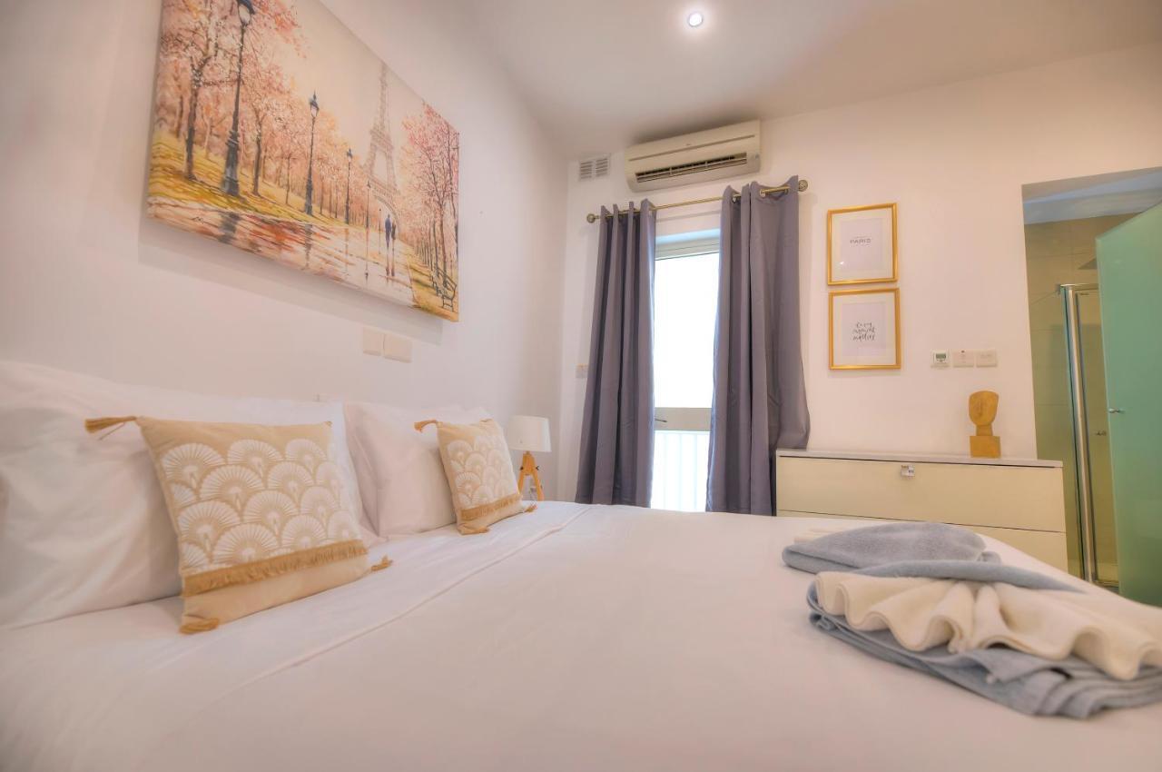 Spacious 4 Bedrooms With Sea View Balcony Goslm-3 Apartment
